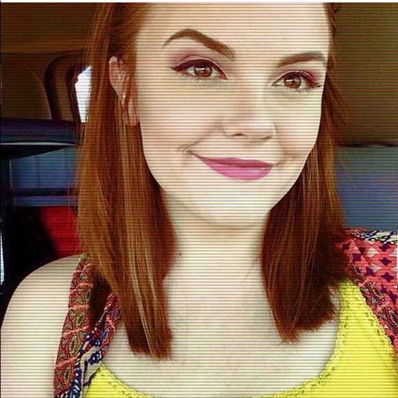 Meet the Posher Other - Meet your Posher, Lilly